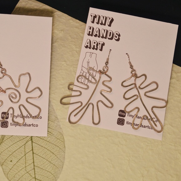 Handmade Hammered Leaf Earrings - Picture 3 of 4